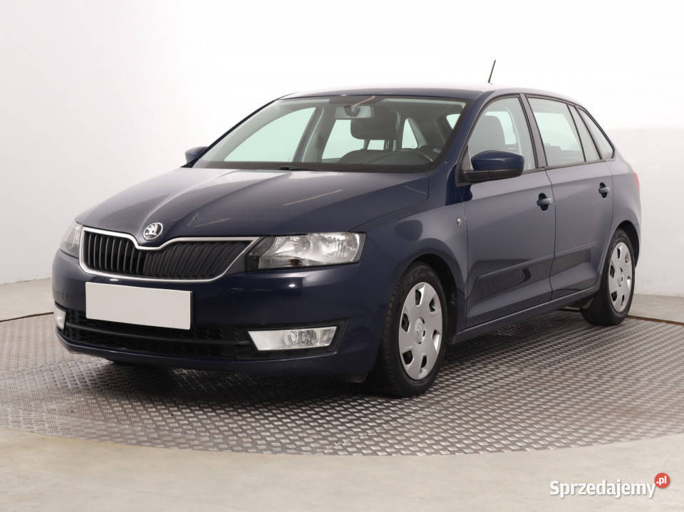 Skoda Rapid Spaceback 16 TDI wielofunkcyjna kierownica