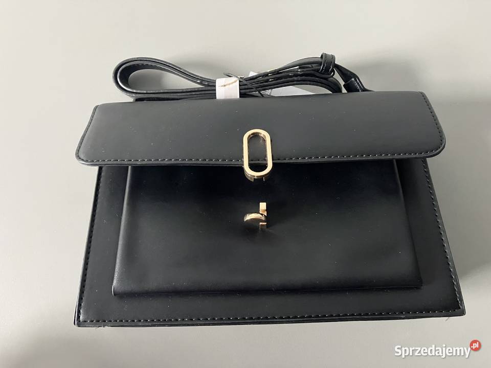 czarna torebka torba sinsay kopertowka Toruń