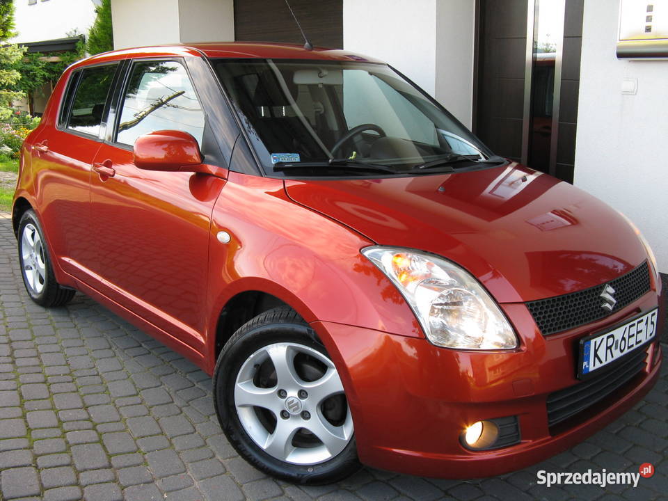 Śliczny 5Drzwi 126 Salon Polska Bogata wersja autoalarm Czechówka