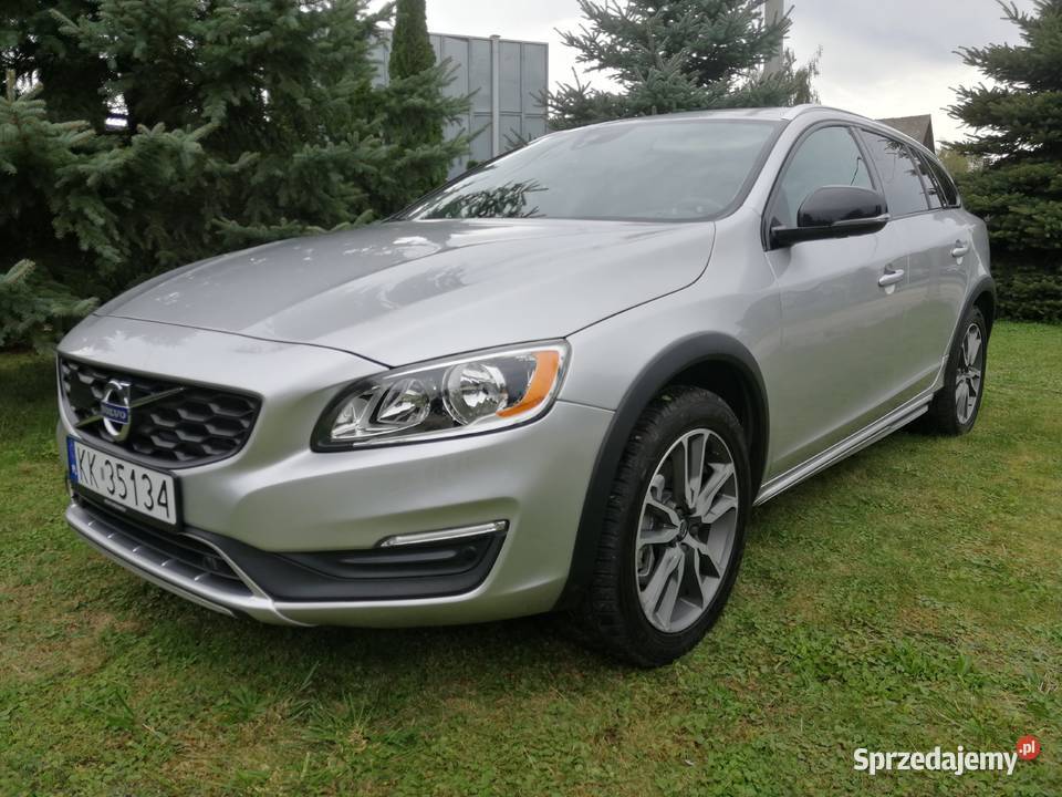 2017 Volvo V60 Cross Country T5 AWD