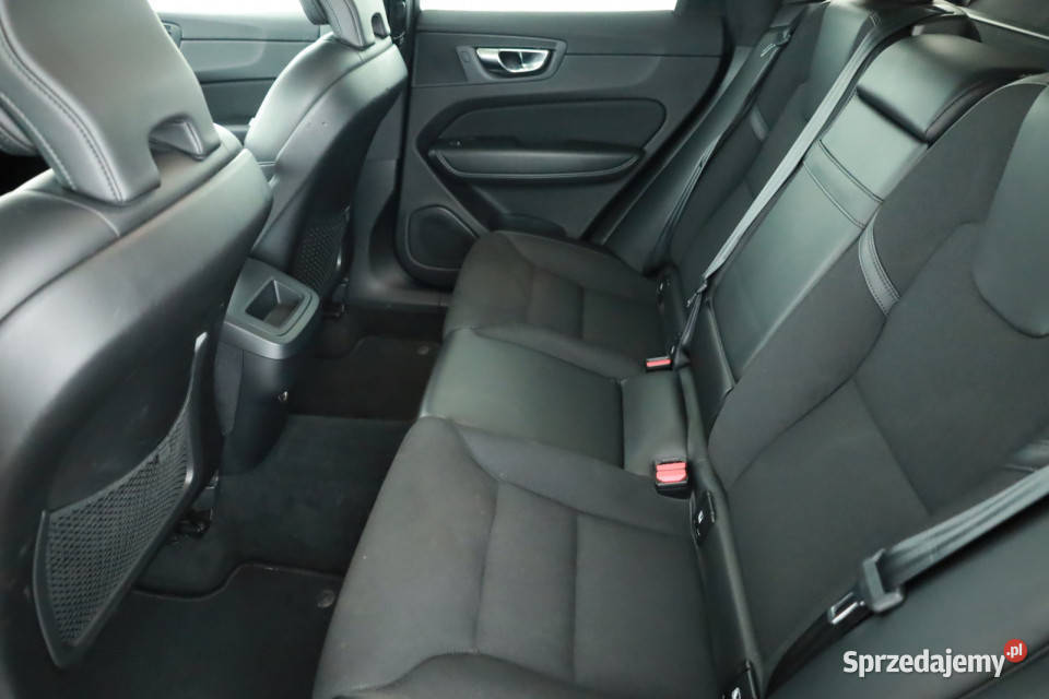 Volvo XC60 B4 AWD światła LED XC 60 Piaseczno