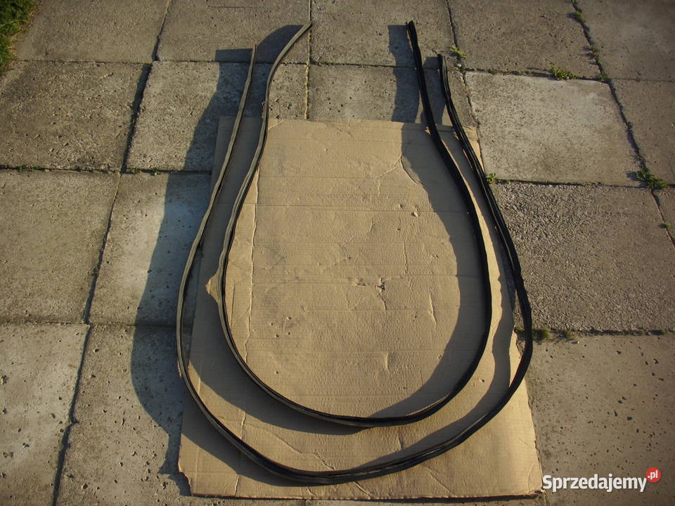 Uszczelka wnęki drzwi kabiny MERCEDES T1 kaczka Kielce