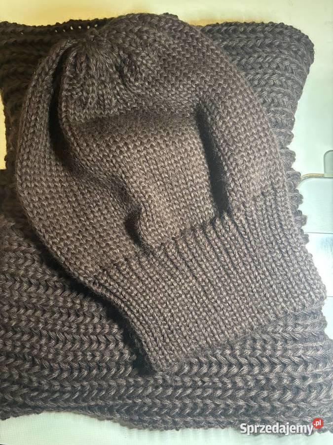 Zjawiskowy zestaw czapka plus komin