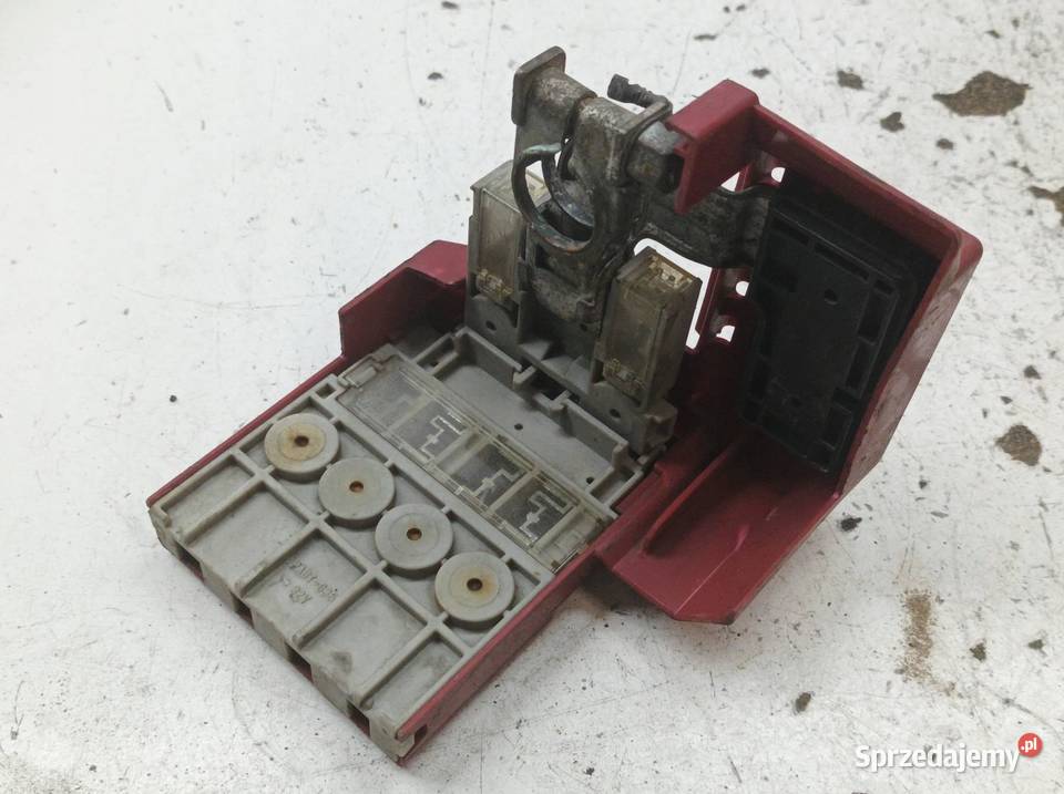 KLEMA PLUS AKUMULATORA Mitsubishi Outlander II