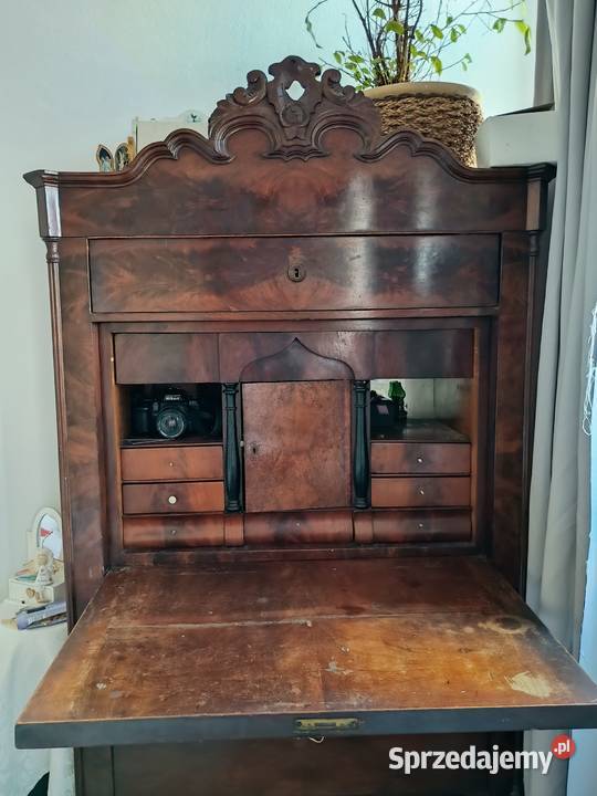Zabytkowa Sekretera Biedermeier Szlachetne Meble dolnośląskie Wilkszyn