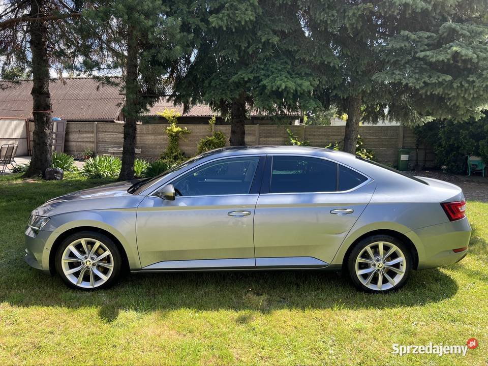 Skoda Superb 2015 16 TDI 140 DSG Bodzentyn