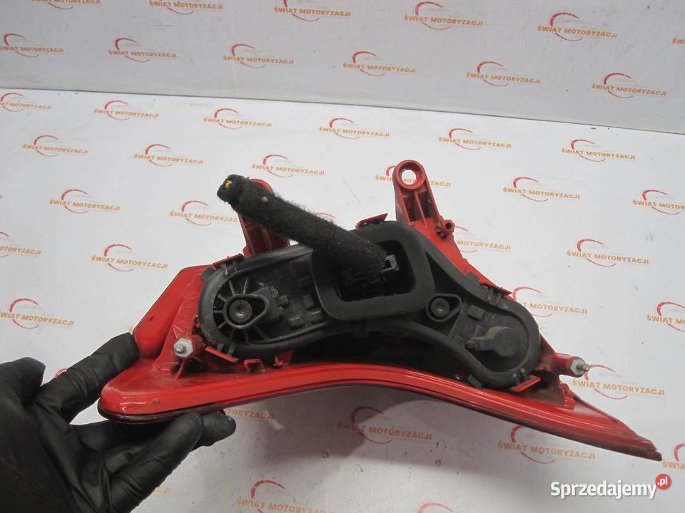 PEUGEOT 3008 I 12r lampa prawa tył 9683460780 świętokrzyskie