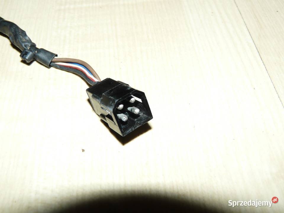 Genuine Yamaha TT600 R / TT E 600 Chain Sliding Strip – 3XP221990300, New