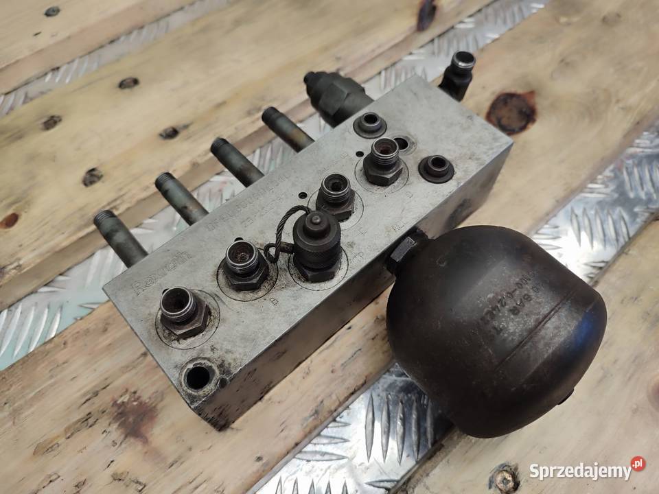 Blok hydrauliczny 25 222787 JCB 536 60