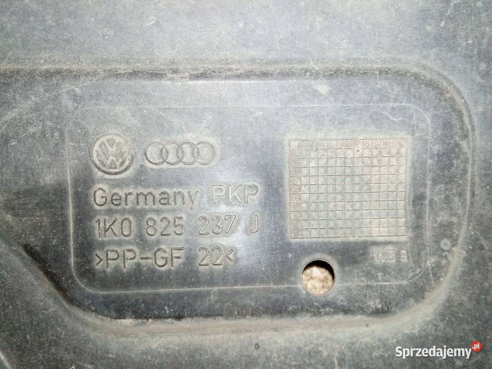Osłona dolna silnika 16 mpi Seat Audi VW 1K0 825 Rok produkcji 2005 Jedlnia