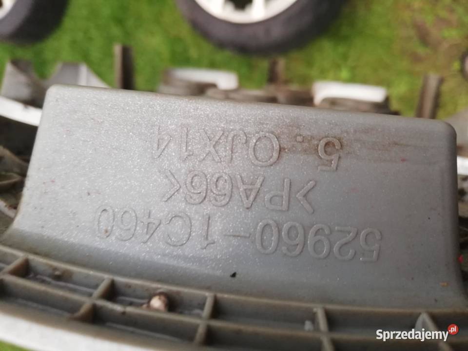 HYUNDAI kołpak r14 529601C400 osobowe