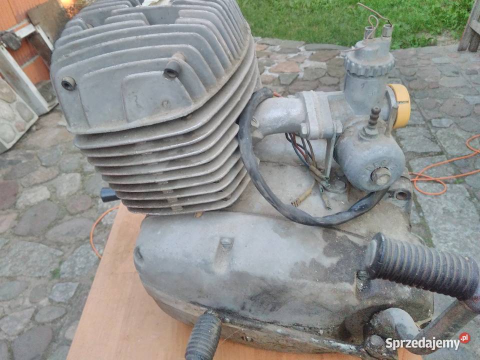 WSK 175 nowy cylinder z tłokiem ZMD wielkopolskie Golina