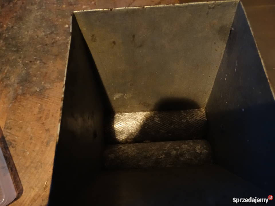 GniotownikMłynek walcowy małopolskie Kończyce sprzedam