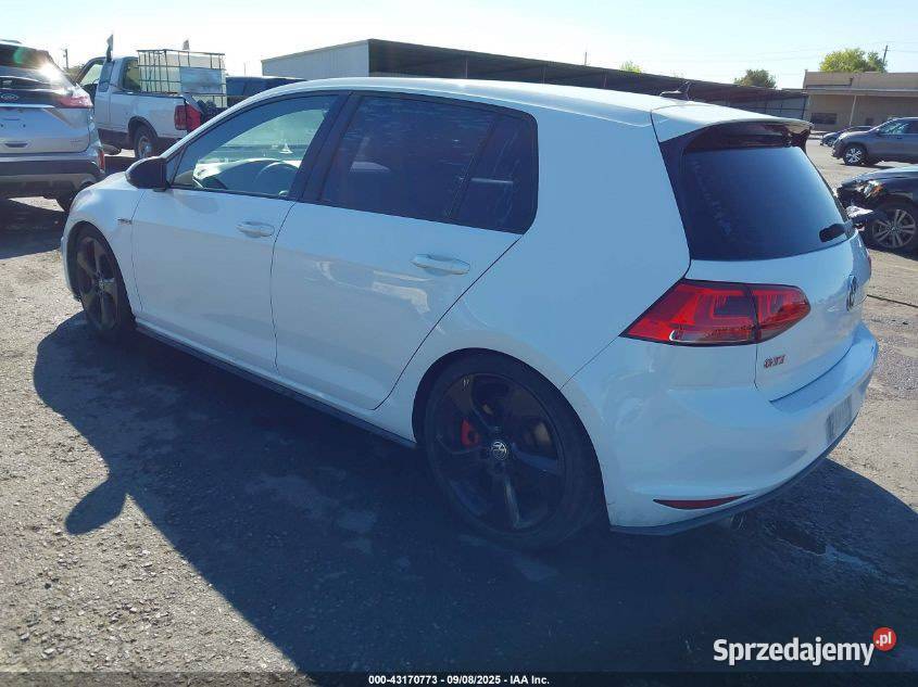 2016 VOLKSWAGEN GOLF GTI AUTOBAHN WPERFORMANCE Kobyłka