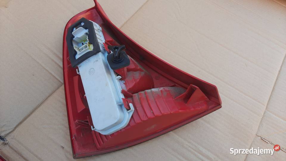 lampa tylna prawa lewa Renault Clio II 2 list FL Dębno