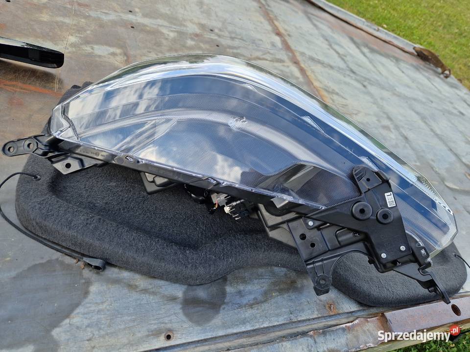 Suzuki SX4 SCross II reflektor Full LED ORG EU Mielec