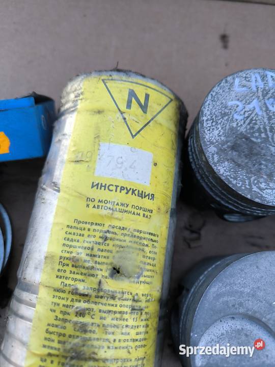 Lada Tłoki panewki osobowe