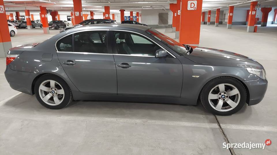 BMW seria 5 E60 25 LPG 2006r sedan zamiana radio Nur