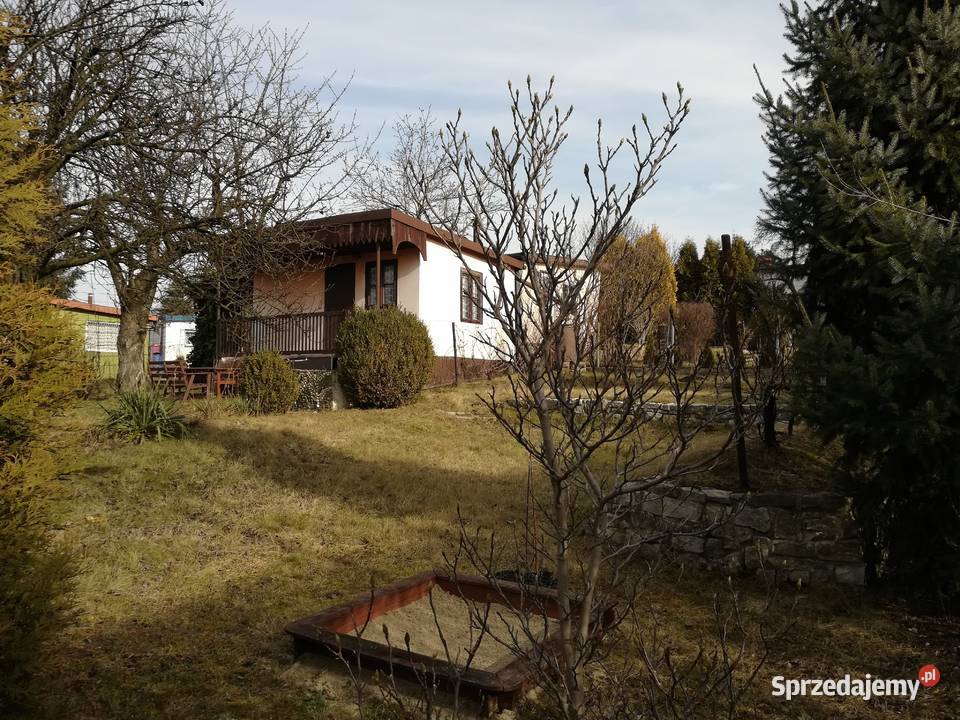 Sprzedam ładną działkę rekreacyjną Sosnowiec 17.6m Nieruchomości