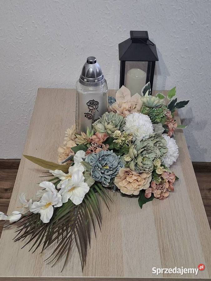 Wiazanka na pomnik Kwidzyn