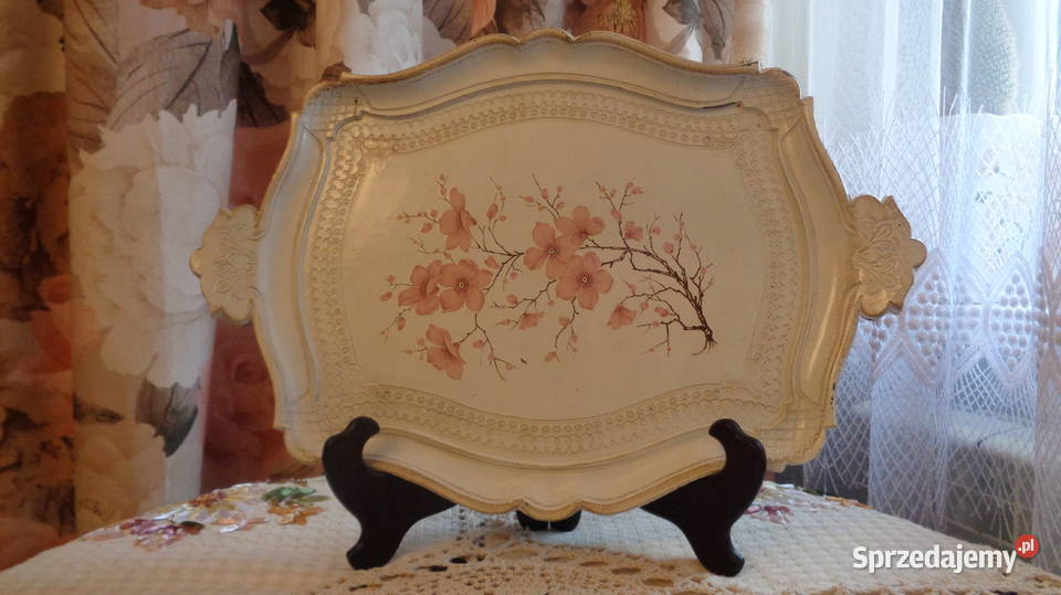 taca biała w kwiaty wielkopolskie