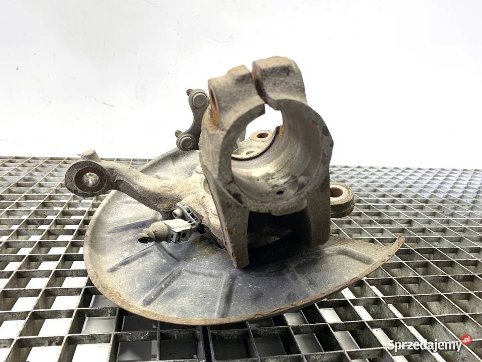 ZWROTNICA PRAWY PRZÓD VW PASSAT B7 18 170