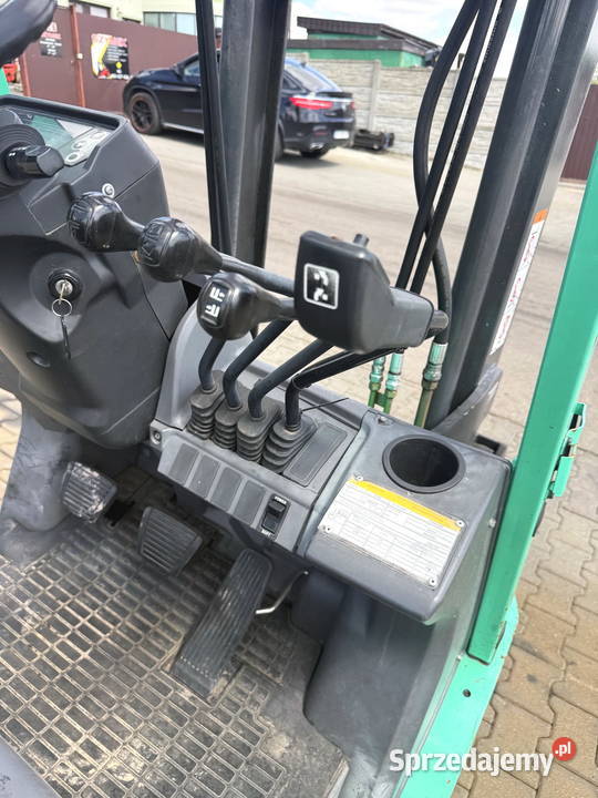 wózek widłowy MITSUBISHI FG18NT 470m Triplex Wózki widłowe Działoszyn