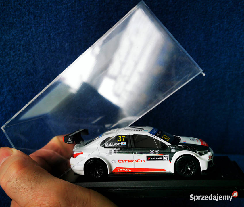 Kolekcjonerski model samochodu wyścigowego Samochody i pojazdy