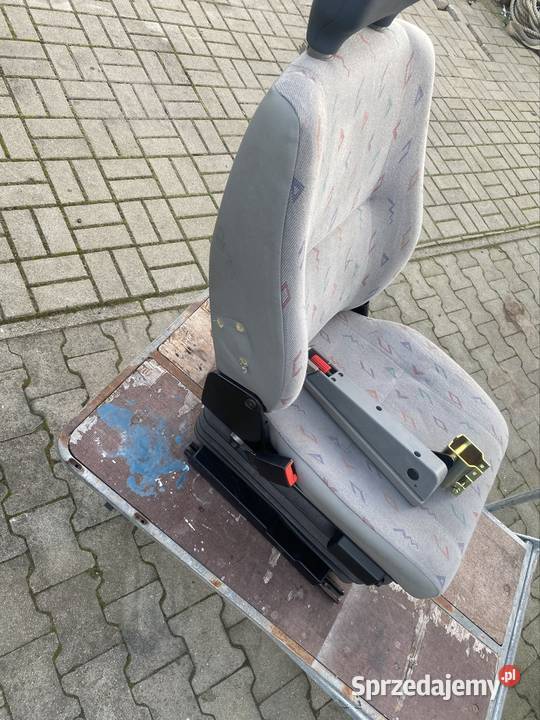 Vw LTSprinter mercedeskamperfotel pneumatyczny dostawcze