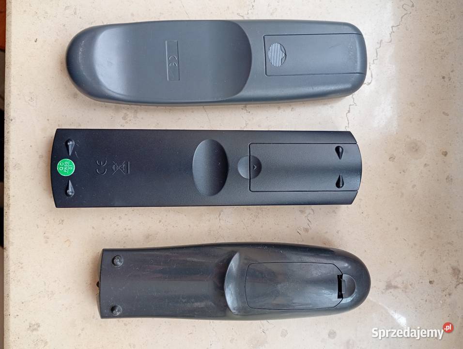 Piloty do telewizora 3 Piloty małopolskie