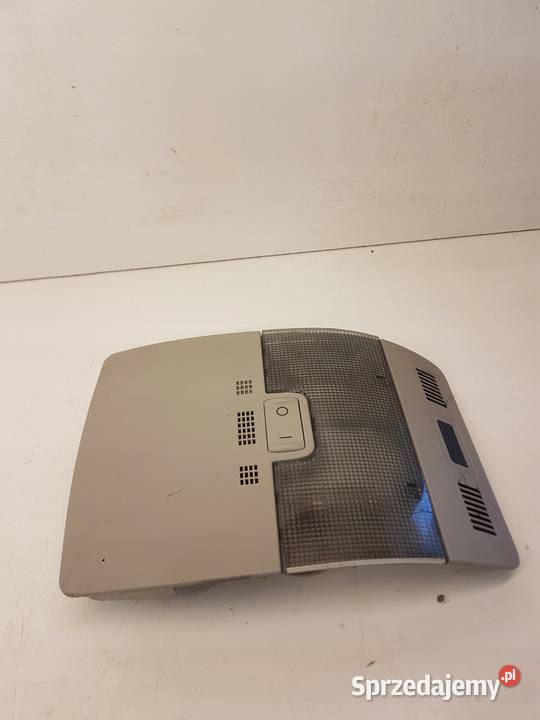 LAMPKA PODSUFITKI AUDI A3 8P 8P0947135F Przystajń