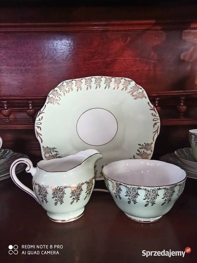 Serwis do herbaty
Adderley England Biało złoto Gdańsk