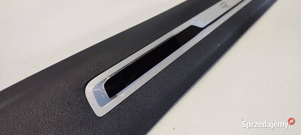 VW TIGUAN II LISTWA PROGOWA PRAWA RLINE