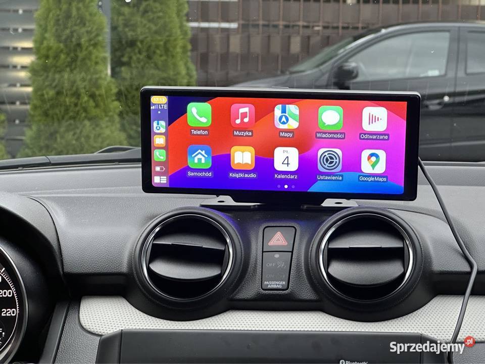 SALON POLSKA AUTOMAT HYBRID APPLE CAR Swift