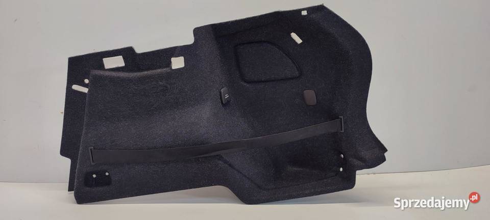 VOLVO XC40 BOCZEK BAGAŻNIKA PRAWY 31440893