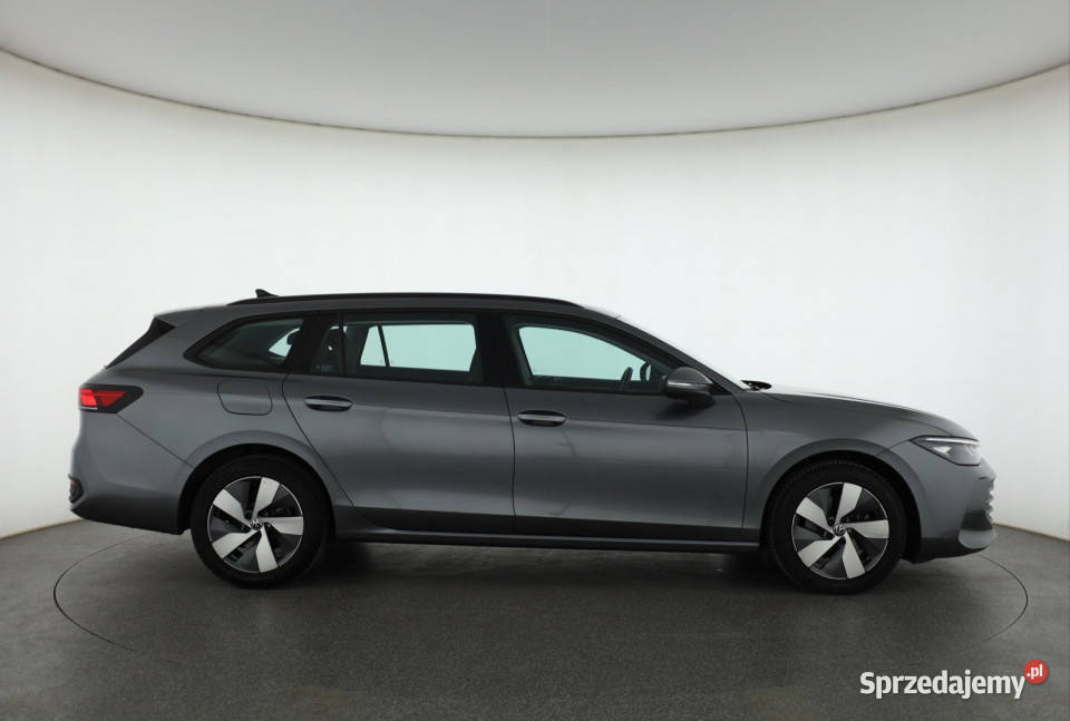 VW Passat 15 eTSI ACT szary mazowieckie Piaseczno
