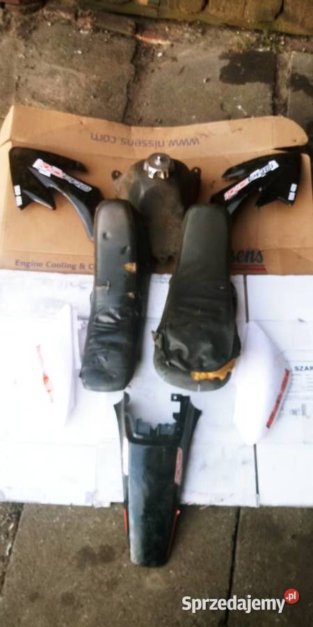Plastiki loncin 125 cross sprzedam