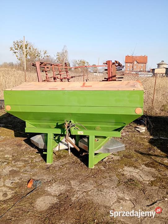 Rozsiewacz nawozów amazone Rozrzutnik Rozsiewacze nawozów Maszyny rolnicze Węgorzewo