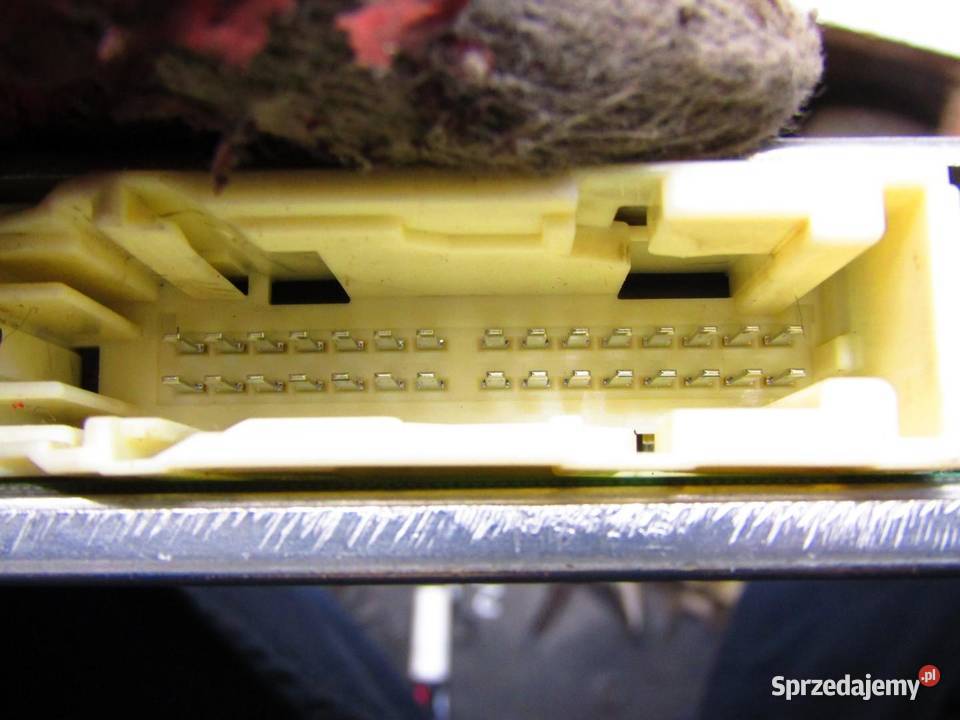 WZMACNIACZ JBL TOYOTA PRIUS III LIFT 862800WA51 Panele sterowania, przełączniki lubelskie