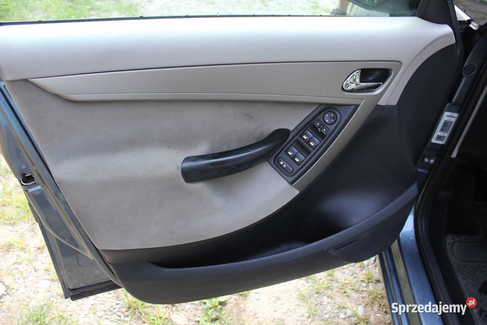 Citroen C4 Grand Picasso 16 HDI 2007 1560cm3 Zawada