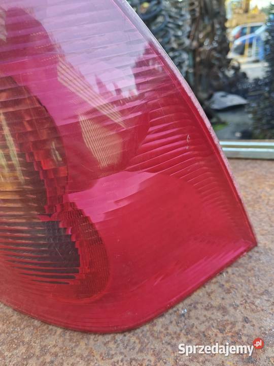 Lampa prawy tył pegeot 307 SW Puławy