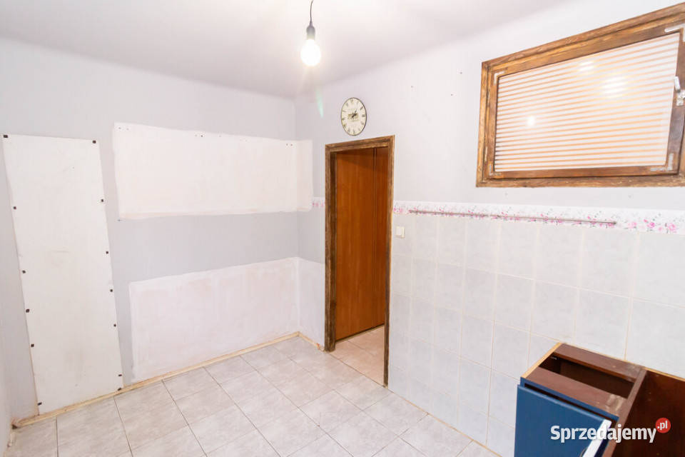 Mieszkanie2 pokoje parter5012m2 Kopernika Nieruchomości Ostrowiec Świętokrzyski