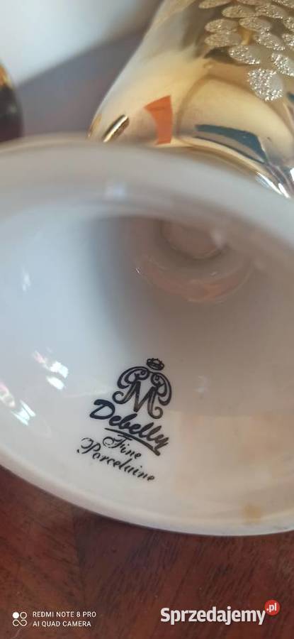 Zloty Kieliszek z białej porcelany Sygnowany M Gdańsk