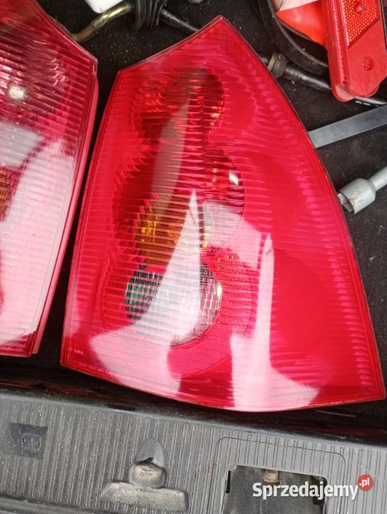 Lampa tył tylna prawa peugeot 307 kombi sw sprzedam
