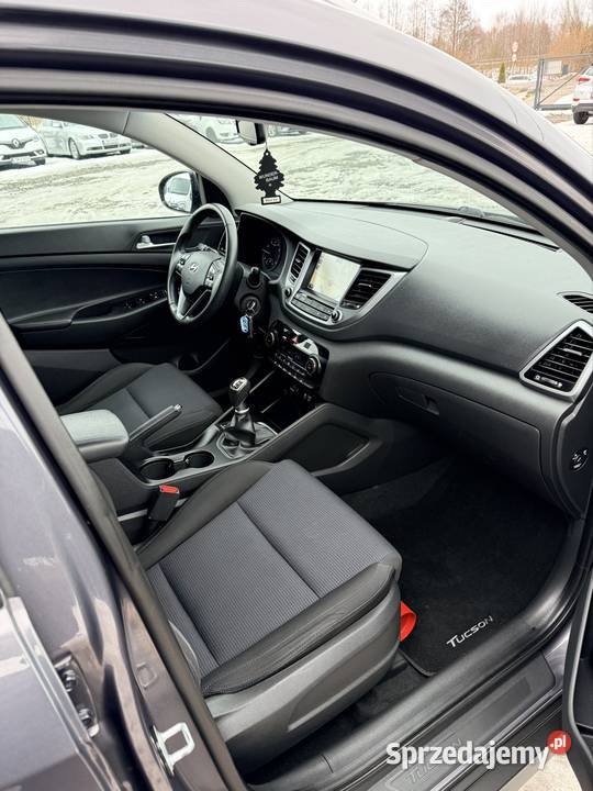 Hyundai Tucson 16 benzyna 2016r Tomaszów Lubelski