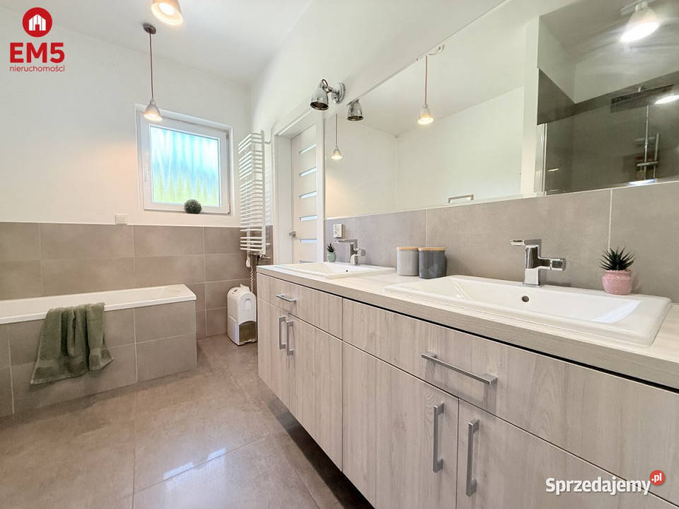 Dom wolnostojący 190m2 Protasy wolnostojący