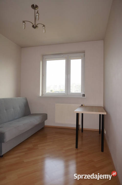 Sprzedam 492 m2 dwa pokoje osobna kuchnia balkon Warszawa