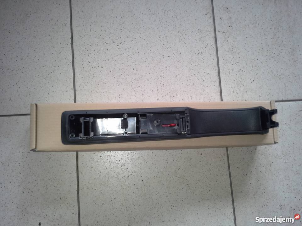 Mercedes uchwyt drzwi rączka klamka lewa 1824 ciężarowe