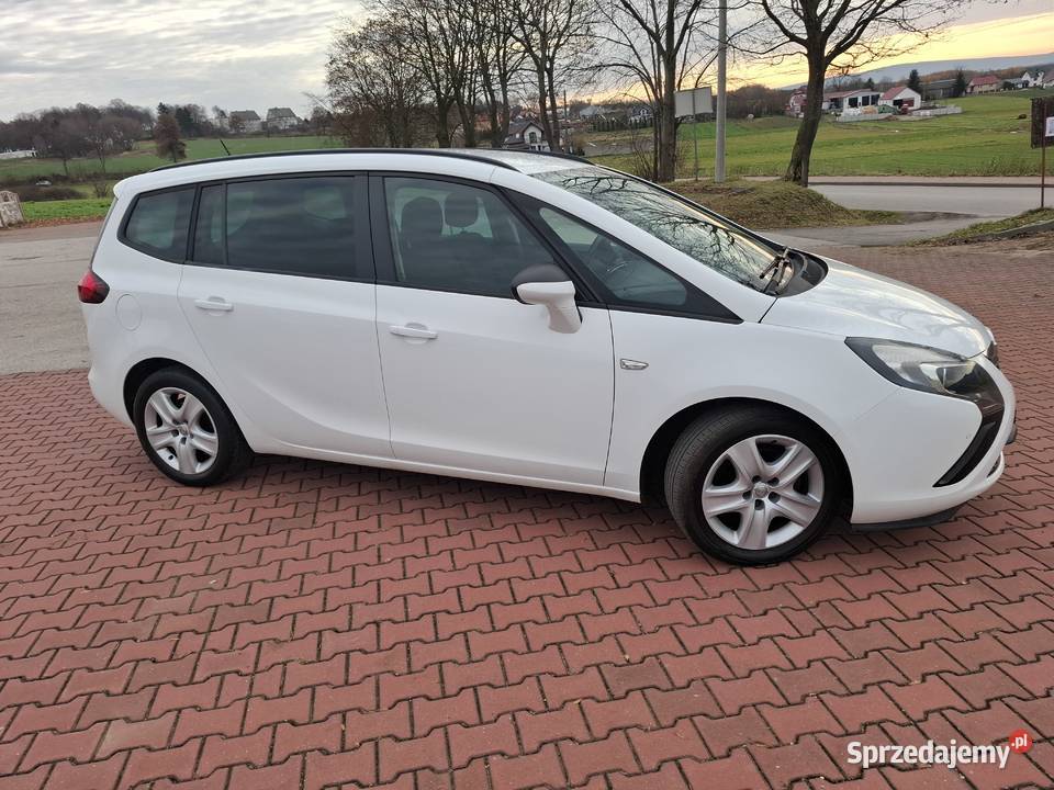Opel Zafira 14 Benzyna 140Serwis czujnik parkowania