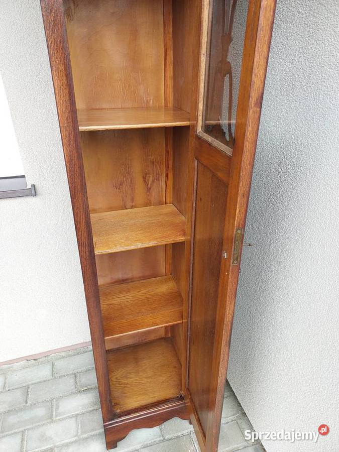 Stary międzywojenny słupek szafka bieliźniarka pomorskie Tczew